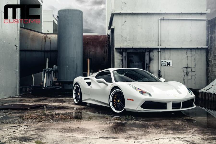  Ferrari 488 Spider by MC Customs 2018 года  (фото 9 из 20)